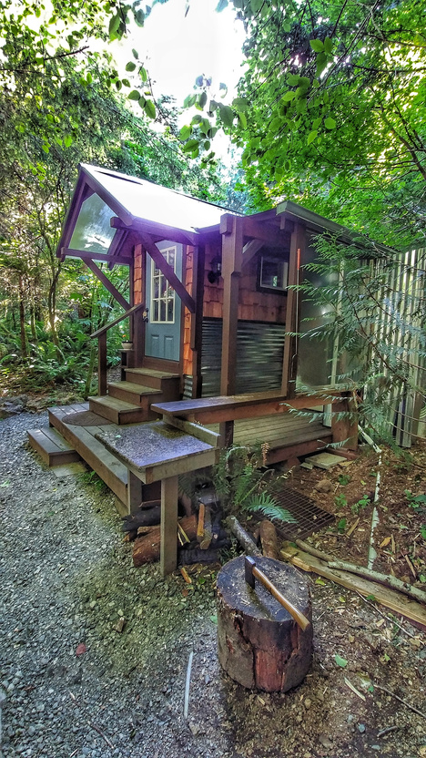 Off the Grid Minimalist Campy Rustic Microcabin in the Woods